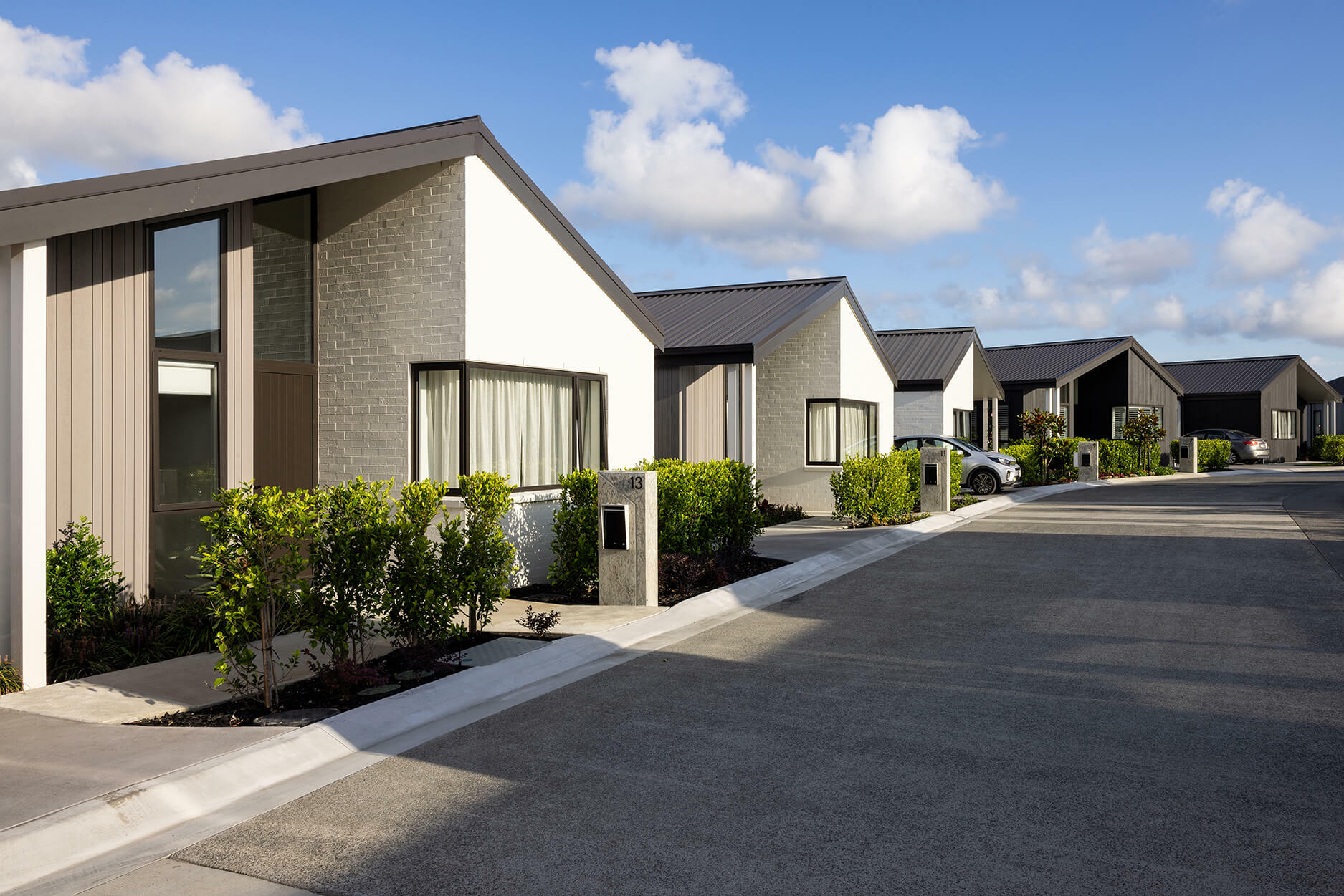 Western Villas Street 03 MS Jan2023 72dpi